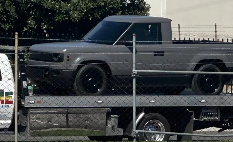 وبلاگ یوکا - blank slate pickup truck 910x600.jpg