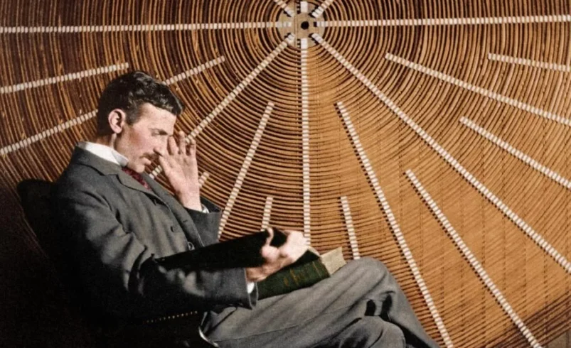 وبلاگ یوکا - five nikola tesla predictions that came true 5 910x600.jpg