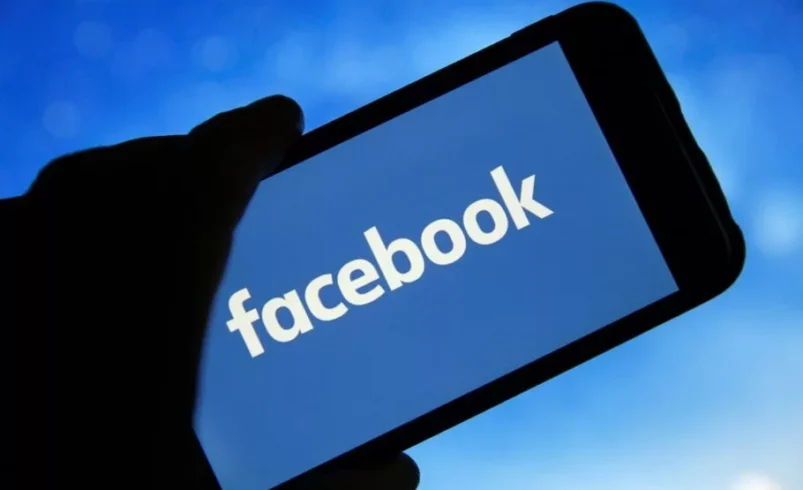 وبلاگ یوکا - meta struggled to keep facebook culturally relevant 1 910x600.jpg