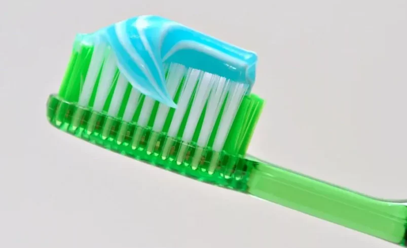 وبلاگ یوکا - toothpaste 910x600.jpg